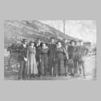 094-0102 Aufnahme aus dem Jahre 1916. In der Mitte Gustav Adomeit.jpg